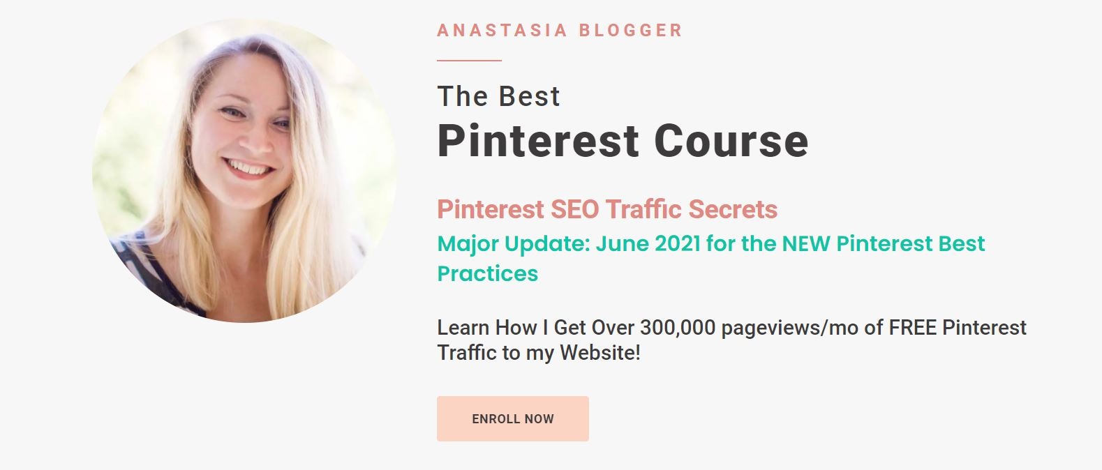 An example of a blogger who sells courses on their blog.