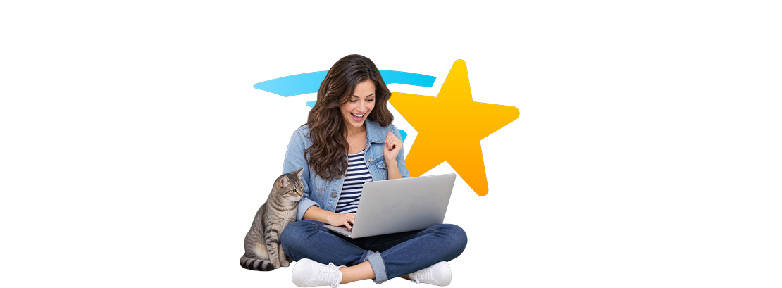 Mulher sorridente com um laptop, um gato e o logotipo da PrettyLinks